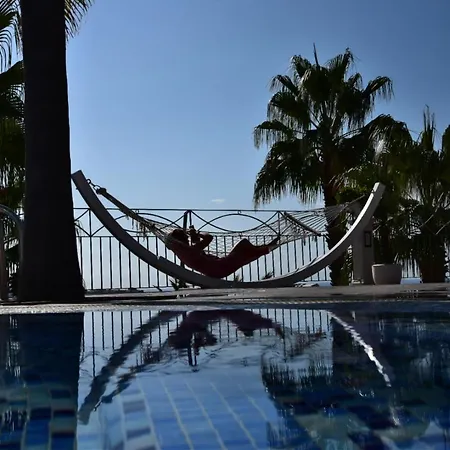 Porto Ulisse Aparthotel 2*