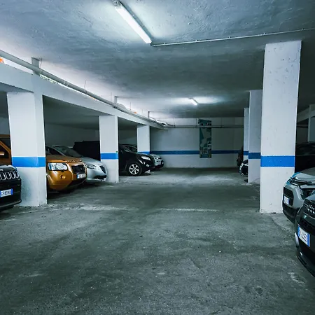 아파트호텔 포르투 율리세 4*