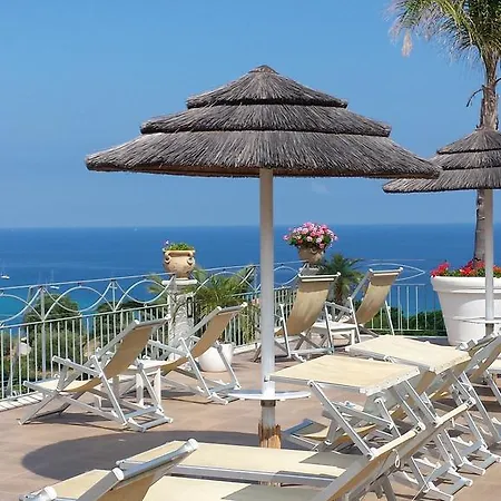Aparthotel Porto Ulisse Parghelia