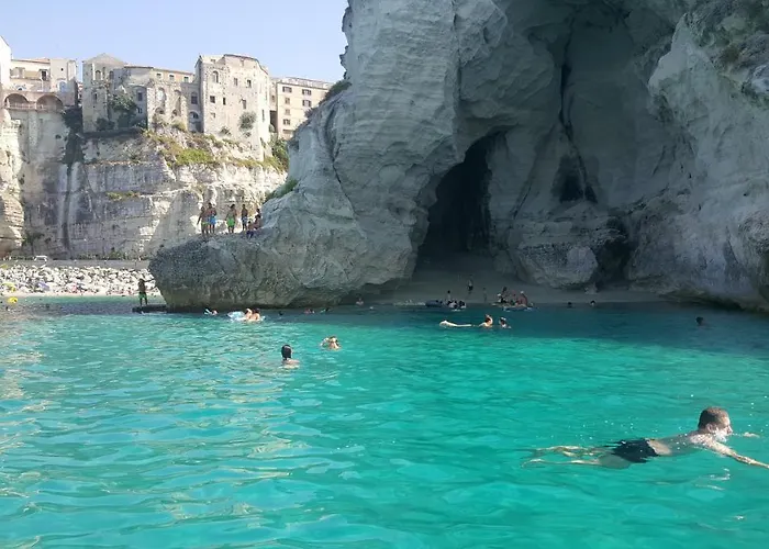 Porto Ulisse Lägenhetshotell Parghelia