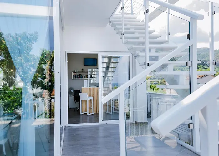 Porto Ulisse Lägenhetshotell Parghelia