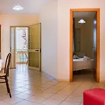 Porto Ulisse アパートホテル パルゲリーア