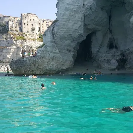 Porto Ulisse Apartmanhotel Parghelia