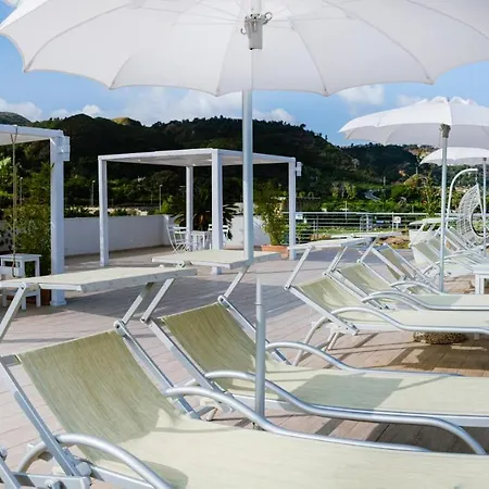 Porto Ulisse 4* Parghelia