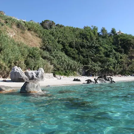 Lägenhetshotell Porto Ulisse 4*