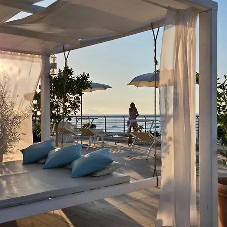 Porto Ulisse Apartmanhotel 4*