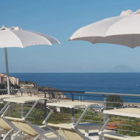 Porto Ulisse 4*