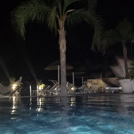 Aparthotel Porto Ulisse 4*